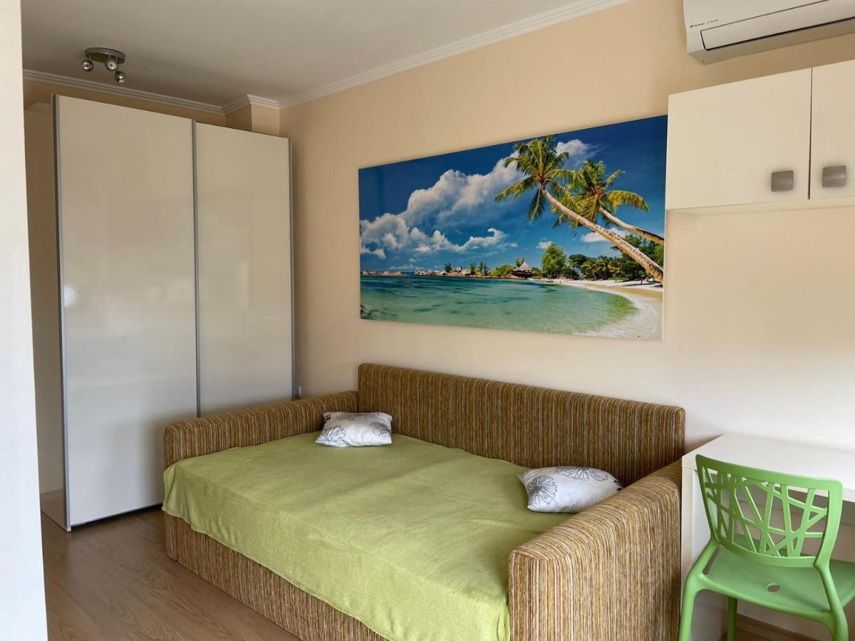 Sea View Apartment بالشيك المظهر الخارجي الصورة